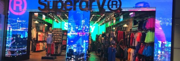 LED reklám a bevásárlóközpontokban és áruházakban